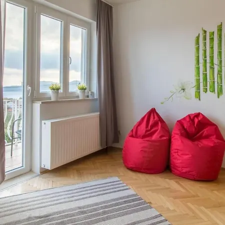 Apartment-drachenwurz شقة *